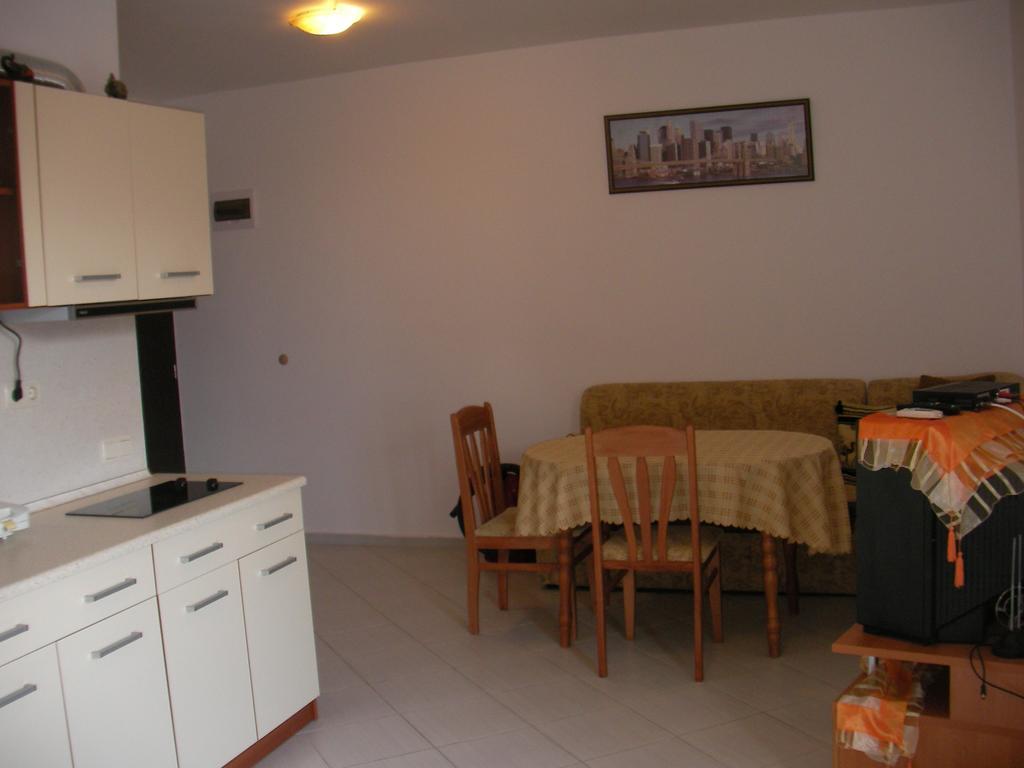 Adonai Apartments Nesebar Exterior photo